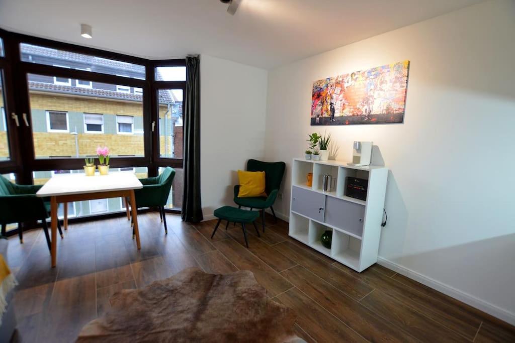 Studio 7 City Lage Mit Garage Naehe Koeln Bonn Siegburg Luaran gambar